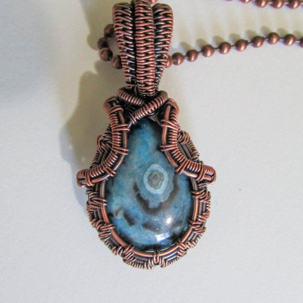 NWT Blue Crazy Lace Agate Necklace with Hand Woven Copper Wire Handcrafted